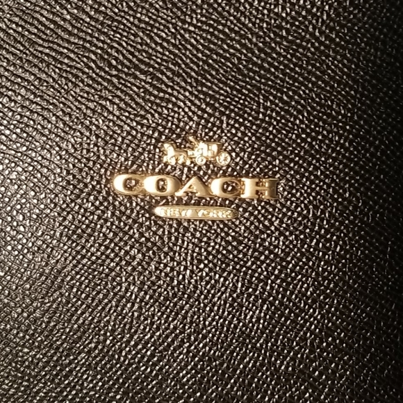 textured leather tote - Picture 2 of 5